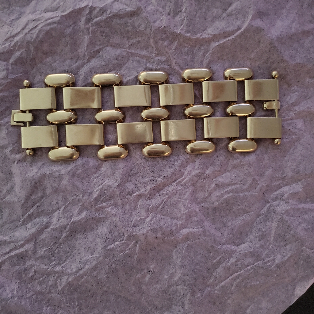 Plunder Design Bangle Bracelet 20$